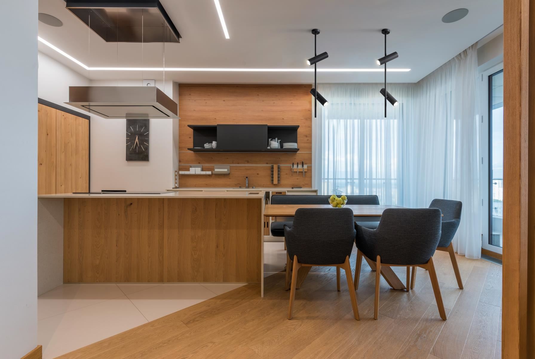 Потолочный светильник Elti GU10 2x10Вт / Maytoni C021CL-02B Потолочный светильник Elti GU10 2x10Вт / Maytoni C021CL-02B