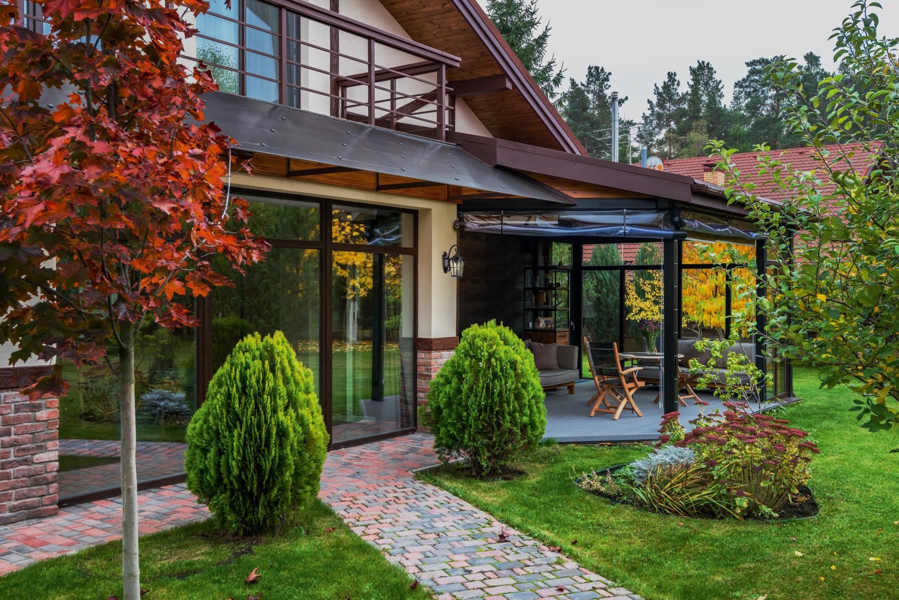 Настенный светильник (бра) Maytoni Albion O413WL-01BZ Настенный светильник (бра) Maytoni Albion O413WL-01BZ