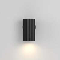 Настенный светильник (бра) Calipso GU10x01 10Вт IP 20 / Maytoni C106WL-01-GU10-B