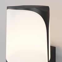 Настенный светильник (бра) Maytoni Piccadilly O016WL-01B