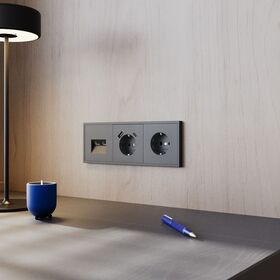 Рамка пластиковая на 3 поста S70 (графит) / Voltum VLS100307