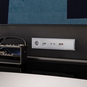 Рамка стеклянная на 5 постов S70 (белый,матовый,стекло) / Voltum VLS110502