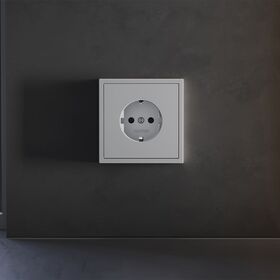 Накладка для розетки с заземлением и защитными шторками S70 (серый) / Voltum VLS000716