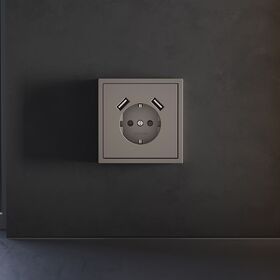 Накладка для розетки с заземлением и защитными шторками, с USB A+A S70 (капучино) / Voltum VLS000914