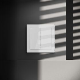 Перекрестный переключатель двухклавишный S70 (белый глянцевый) / Voltum VLS020501