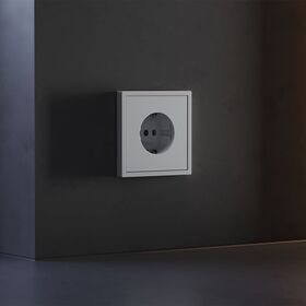 Накладка для розетки с заземлением S70 (серый) / Voltum VLS000616