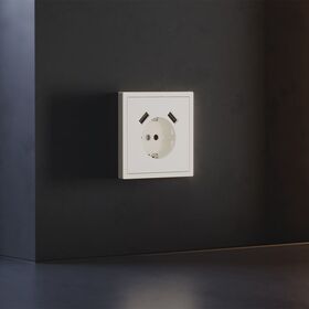 Накладка для розетки с заземлением и защитными шторками, с USB A+A S70 (хлопок) / Voltum VLS000913