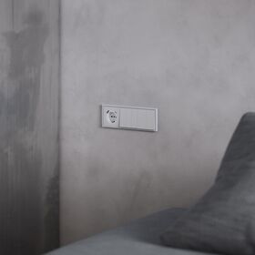 Накладка для розетки с заземлением и защитными шторками, с USB A+C S70 (серый) / Voltum VLS001016