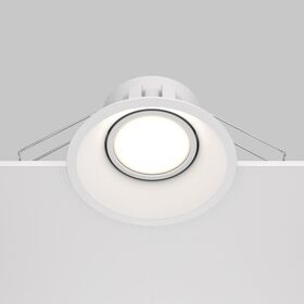 Встраиваемый светильник Dot GU10 10Вт / Maytoni DL028-2-01W