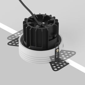 Встраиваемый светильник Round 2700K 12W 60° / Maytoni DL058-12W2.7K-TRS-B