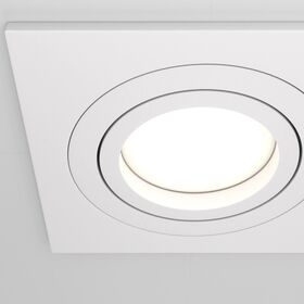 Встраиваемый светильник Atom GU10 3x10Вт / Maytoni DL024-2-03W