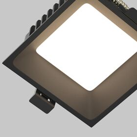 Встраиваемый светильник Okno 3000-4000-6000K 8Вт IP 44 / Maytoni DL056-8W3-4-6K-B