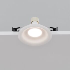 Встраиваемый светильник Spark GU10 1x10Вт / Maytoni DL097-GU10-W