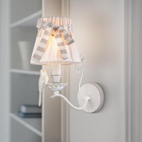 Настенный светильник (бра) Maytoni Bird ARM013-01-W