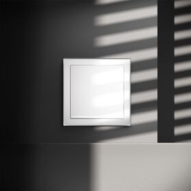 Выключатель одноклавишный с подсветкой S70 (белый глянцевый) / Voltum VLS010201