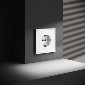 Розетка с заземлением S70 (белый матовый) / Voltum VLS040102