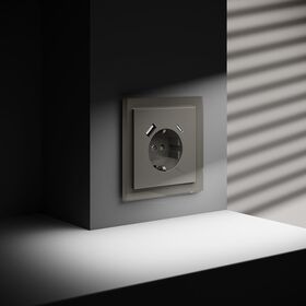 Розетка с заземлением и защитными шторками с USB A+С S70 (шелк) / Voltum VLS040504