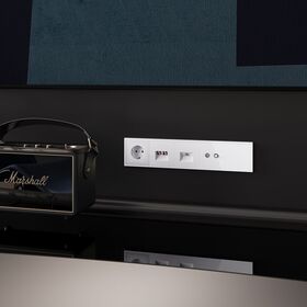 Розетка компьютерная RJ45 кат.6 S70 (белый глянцевый) / Voltum VLS060101