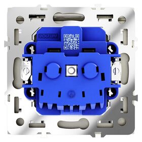 Розетка с заземлением, защитными шторками и крышкой S70 (шелк) / Voltum VLS040304