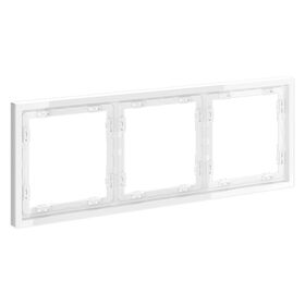Рамка пластиковая на 3 поста S70 (белый глянцевый) / Voltum VLS100301