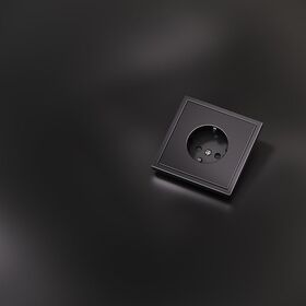 Накладка для розетки с заземлением и защитными шторками S70 Metal (антрацит) / Voltum VLSM000712