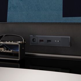 Розетка с заземлением и защитными шторками с USB A+A S70 (графит) / Voltum VLS040407