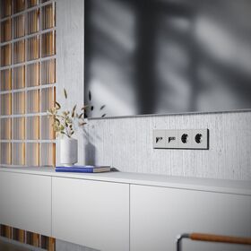 Розетка телевизионная TV+RJ45 кат. 6 S70 (кашемир) / Voltum VLS060703