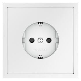 Розетка с заземлением и защитными шторками S70 (белый матовый) / Voltum VLS040202