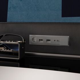 Рамка стеклянная на 5 постов S70 (шелк, стекло) / Voltum VLS110504